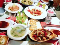 -忘忧草融合私房菜(红鼎国际店)