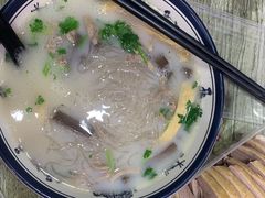 -鸭小妹鸭血粉丝(老门东店)