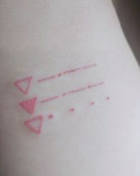 -木子·纹身店TATTOO穿孔·洗纹身