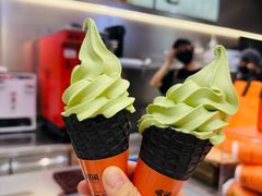 -喧闹·东方大气茶(鹅岭二厂店)