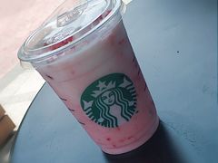草莓酸奶星冰乐-星巴克臻选(思南公馆店)