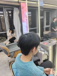 -藤野造型烫发染发