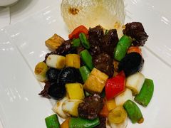 养生黑蒜牛柳粒-明阁 Ming Court(广州朗豪酒店)
