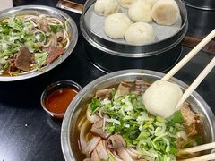 -薛记襄阳香辣牛肉面(平安路店)