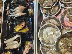 -尚品海鲜肥牛自助火锅(湖明店)