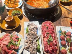 -贵厨酸汤牛肉(花果园国际中心店)