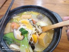 -金陵杨胖子·砂锅麻辣烫(金轮新天地店)