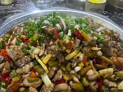 -廖哥泡椒兔(峨眉店)