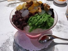 珍宝雪山-关夫人餐厅(阳光广场店)