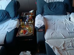 -尚善若水·汤泉·SPA·沐足(东方渔人码头店)