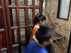 -逃脱反斗城沉浸剧情密室(北京路店)