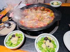 -小饕荟雅安贡椒鱼鲜馆(广福桥店)