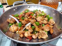 -辛香味烧鱼馆·非遗技艺·排骨红烧肉(光谷医药园店)