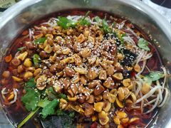 -周良天山牛杂城(天山路总店)