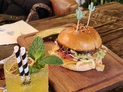 -Famous肥猫墨西哥音乐餐吧(五棵松华熙LIVE店)