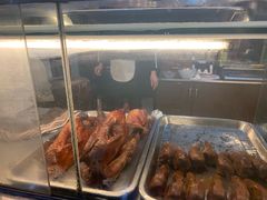 -余杨鸭鸭餐厅