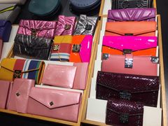 -MCM(比斯特上海购物村店)
