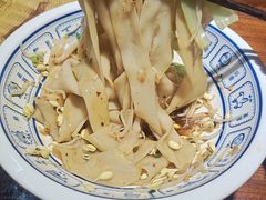 -陕十三肉夹馍(百货大楼店)