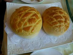 超级菠萝包-东湖国际大酒店叠石酒楼