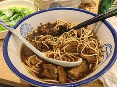 -禧凰·老上海白斩鸡辣肉面店