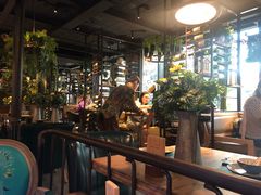 -临界音乐酒馆·小龙虾·江湖菜(华熙LIVE·鱼洞店)
