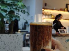 -Line 咖啡(石厦花园店)