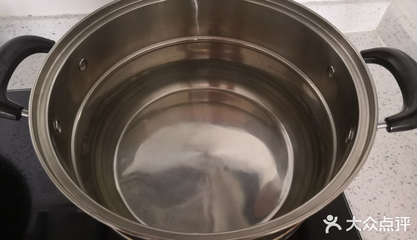 至少我还可以起床做早餐吃，例如今天的蒸红薯