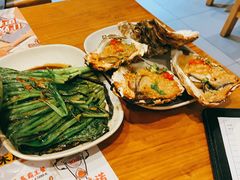 烤湛江生蚝-木屋烧烤(双榆树店)
