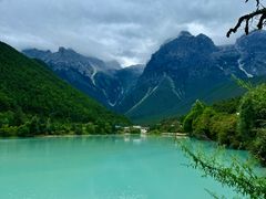 -玉龙雪山蓝月谷