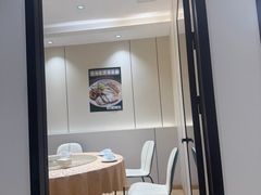 -小龙酒家(桂平路店)