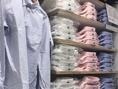 -优衣库(上海金桥国际商业广场店)