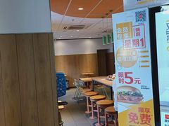 用餐区-麦当劳(大厂新城店)
