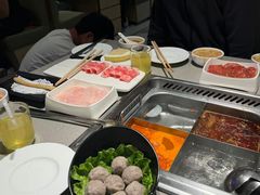 -海底捞火锅(宝龙广场夜宵主题店)