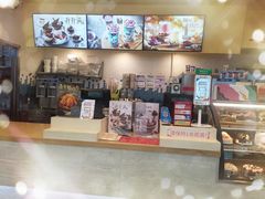 -DQ·蛋糕·冰淇淋(大宁国际商业广场店)