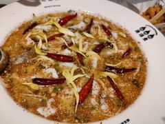 -渔语鱼新川菜Bistro(万象天地店)