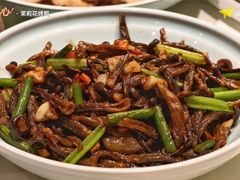 -红樱桃·欢乐餐厅(太原里店)