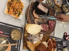 -艺林烤肉城(光明店)