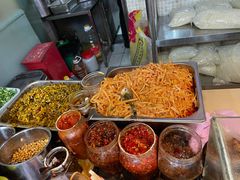 -红鼻子桂林米粉(金唐新光界店)
