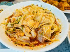 -汗腾格里·风味餐厅(新疆驻京办店)