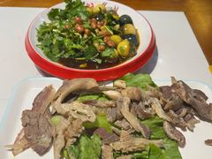 -乡土黄·鲜牛肉火锅·小龙虾(兴业街店)