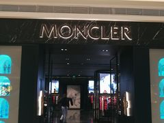 -MONCLER(武汉国际广场店)