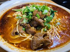 -丁丁猫重庆小面(徐州路店)