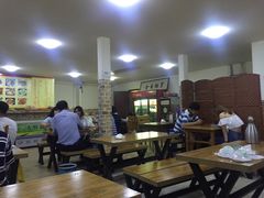 大堂-二红烧烤排骨串(麦岛店)