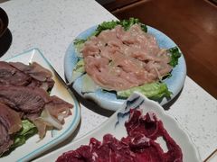 -贵府酸汤牛肉火锅·贵州老字号(飞山街店)