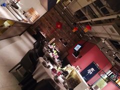 大堂-青年公社烤鸭(滨湖银泰店)