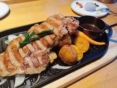 铁板火焰牛扒-候鸟等风来·精致西厨(万科第五城店)