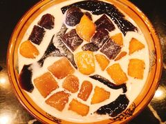 紫薯芋圆仙草奶冻-Let's Taipei 非常烘焙(太古里店)