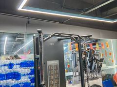 -超鹿运动(五四路恒力城店)