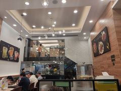 -佰搭果·广式茶餐厅(西华路店)