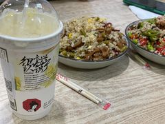 -老头爱马仕酸豇豆炒饭(丰富路店)